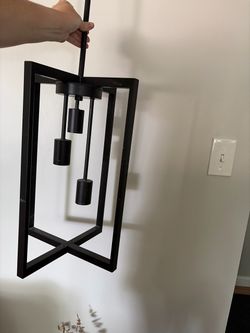 Black Metal Rectangle Pendant Chandelier