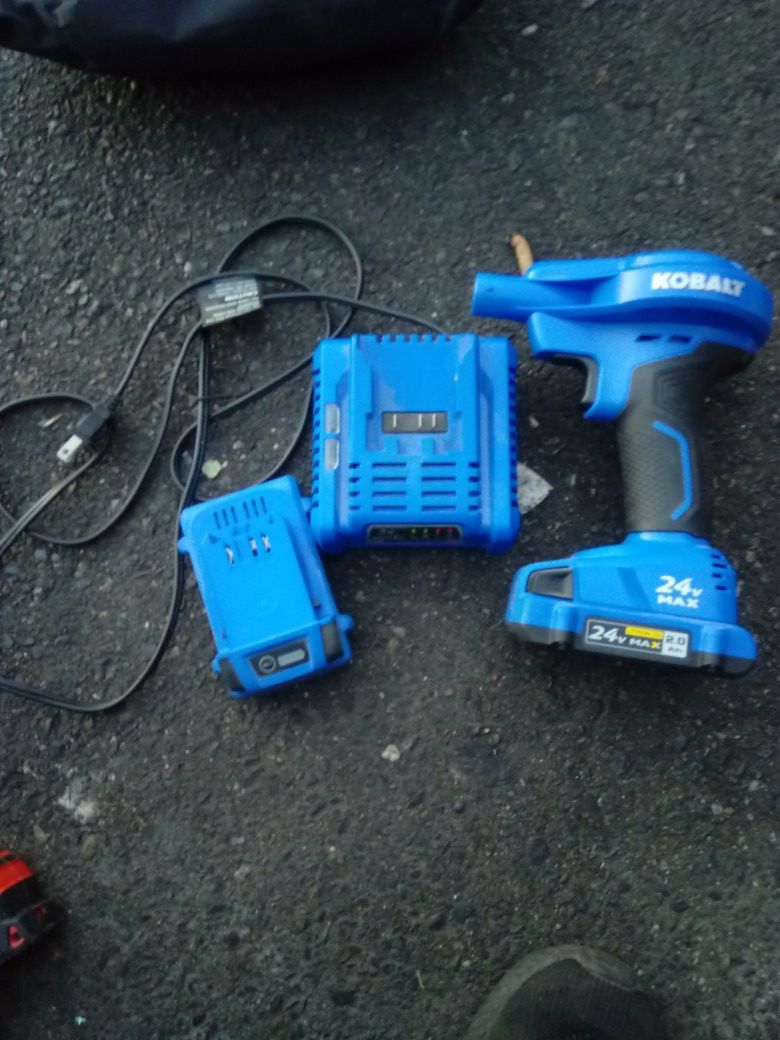 Kobalt High Volume Air Inflater Blower