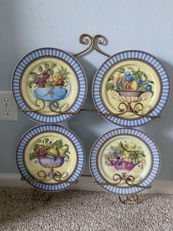 Four Collector Plates With Rack