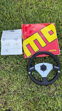 Momo steering wheel 320 mm