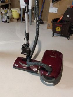 2 Piece Vacuum