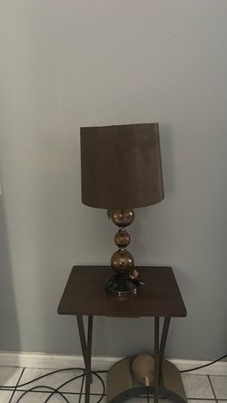 Brown Stacked Ball Table Lamp