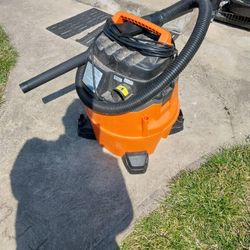 Rigid wet  Vac sweeper. 25 Runs Great Needs Filter/and  Wheels  Make Offer If Interested