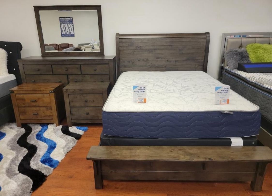 Going out of business sale. Peter solid wood bedroom set now $999. Easy finance option. Same day delivery.