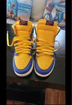 Jordan 1 Retro high Og reverse Laney yellow