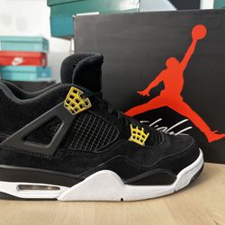 Jordan 4 Retro Regal Sneakers Size 10.5