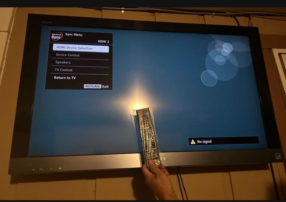 Sony 42” with remote NO feet 