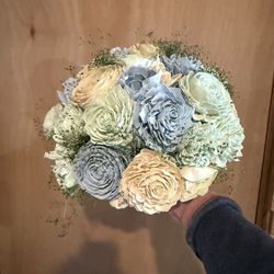 Three Stunning Sola Bouquets 💐 