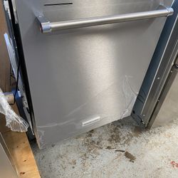 Kitchen Aid Dishwasher 