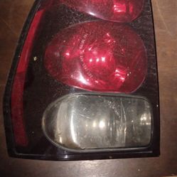 2002-2009 Chevy Trailblazer Taillights