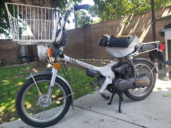 1983 Honda Express 2 stroke moped for Sale in La Mirada, CA - OfferUp