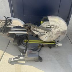 15amp Ryobi Sliding Compound Milter Saw 12” 