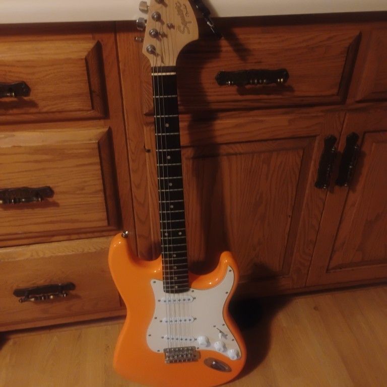 Fender Squier Two Toned