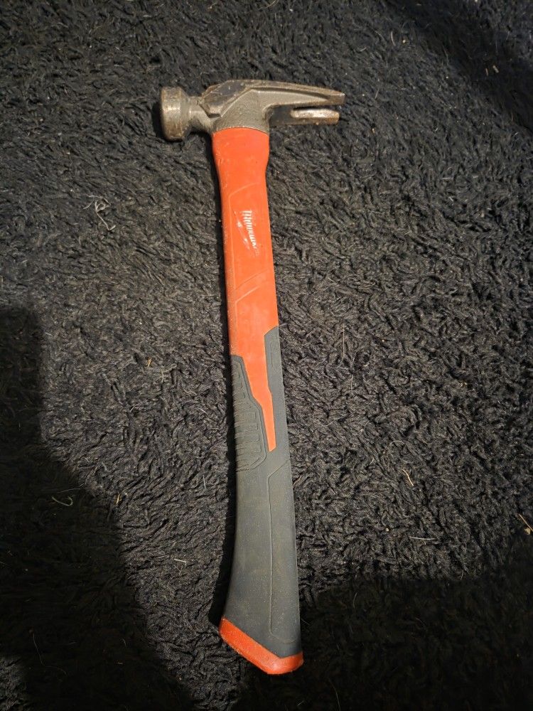 Old Milwaukee 22oz Anti Vibration Hammer
