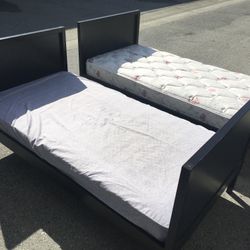 ***(2) Twin Beds With Mattresses ***
