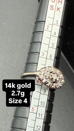 14k Gold Diamond Ring