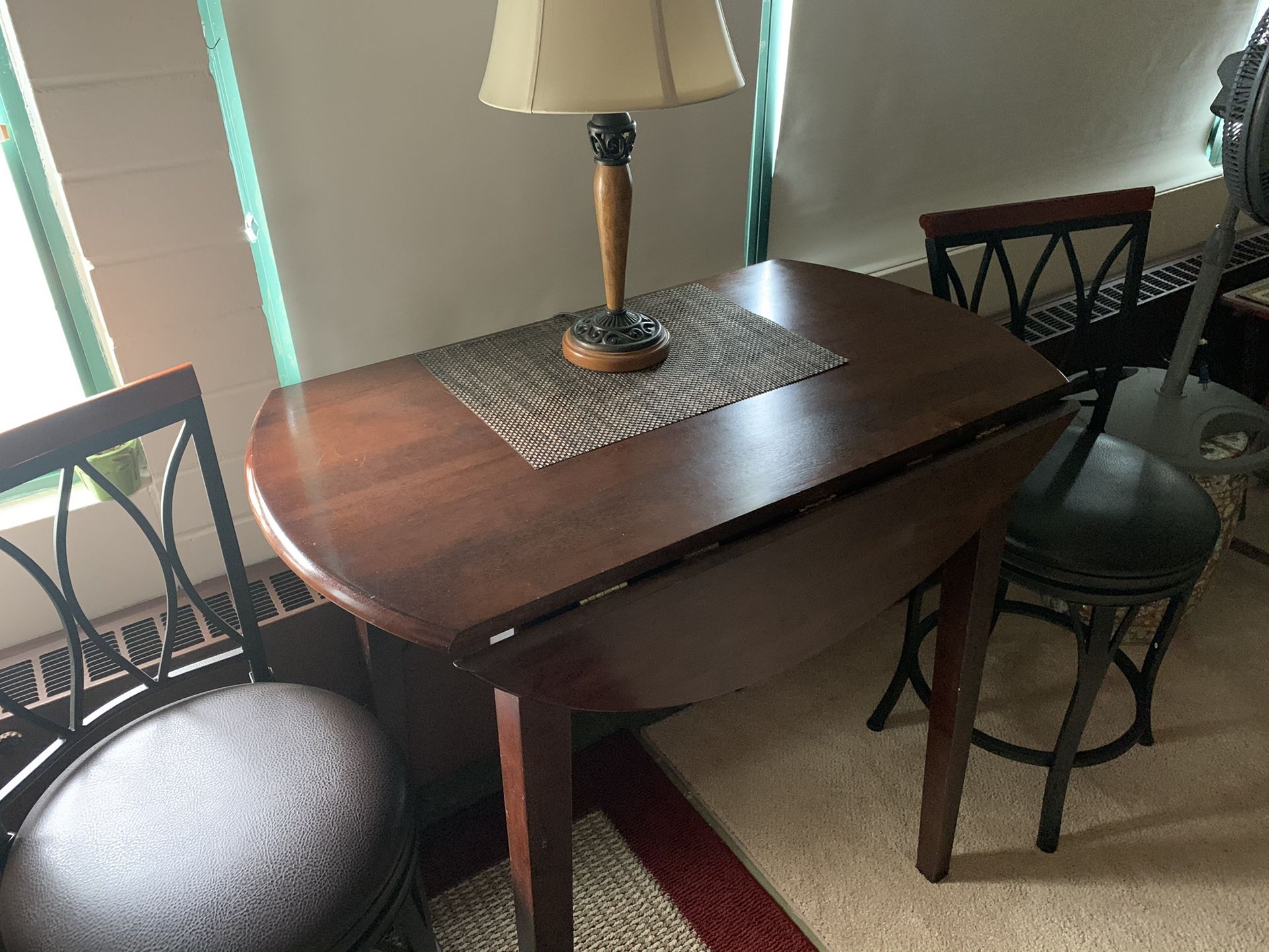 Table & Stools