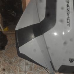 Sling Shot,Passenger Fender 400, Main Hood Center 1,000 Accentclip 200