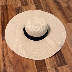 Wide Brim Sun Hat 👒 