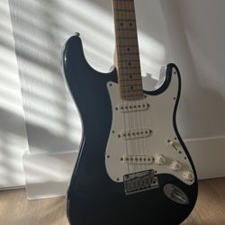 American Standard Stratocaster Electric Guitar 2000