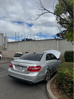 2011 MERCEDES E350 4MATIC PART OUT