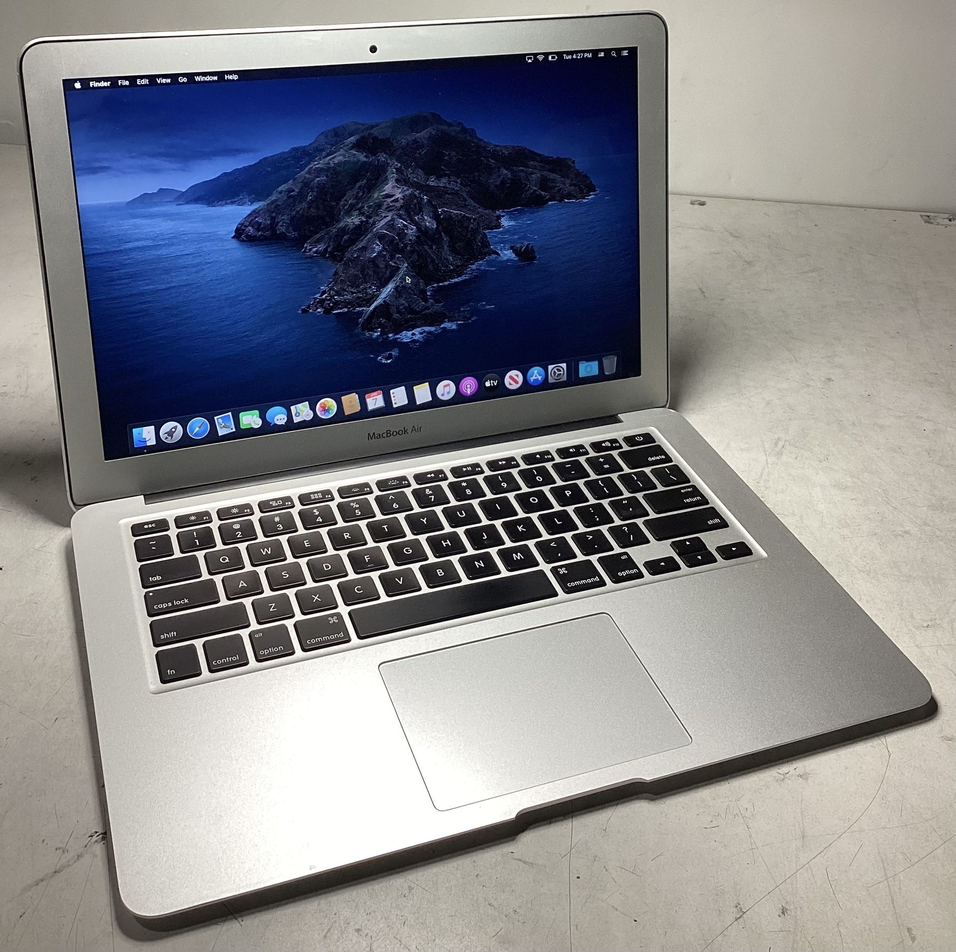 Early 2014 Apple MacBook Air 13” A1466 (Intel i7 4650U @ 1.7GHz