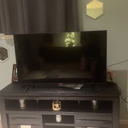 Flat Screen TV 48 Inch W/ Tv Stand & Cabinet Stand 