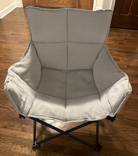 Folding Chair - $15.00. Excellent condition 
Gray corduroy Large Foldable Lounging Chair - 25.6" x 22" x 35"
Indoor or outdoor