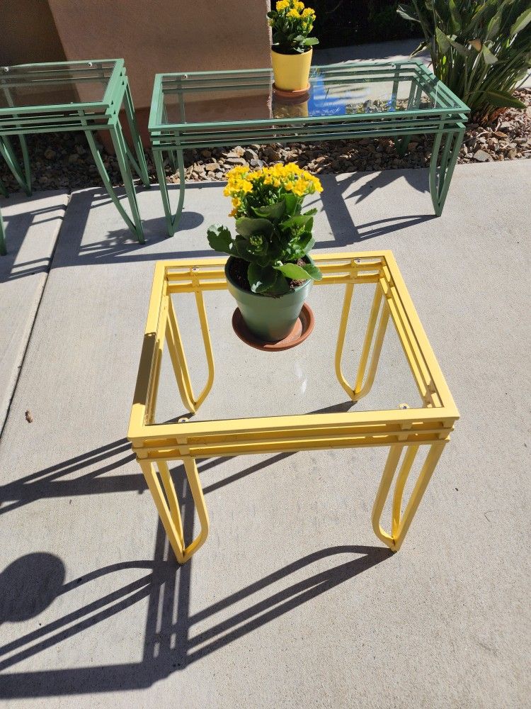 Yellow Glass Table - Indoor/outdoor