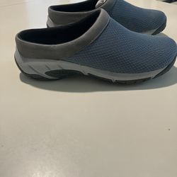 Merrell women’s Shoes 7.5