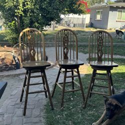 Vintage Swivel Oak Stool , Oak Counter Stool , Windsor Oak Barstools, Oak Keyhole Barstool /3 solid oak wooden bar/counter swivel stool/chair 
