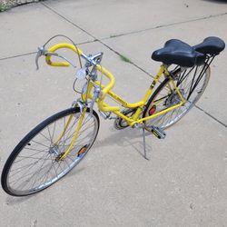 Schwinn Varsity 19 Inch Frame 10 Speed Tuned Up And Ready To Rid Tires Hold Air 1Owner  Varsity Made In Chicago Ill
