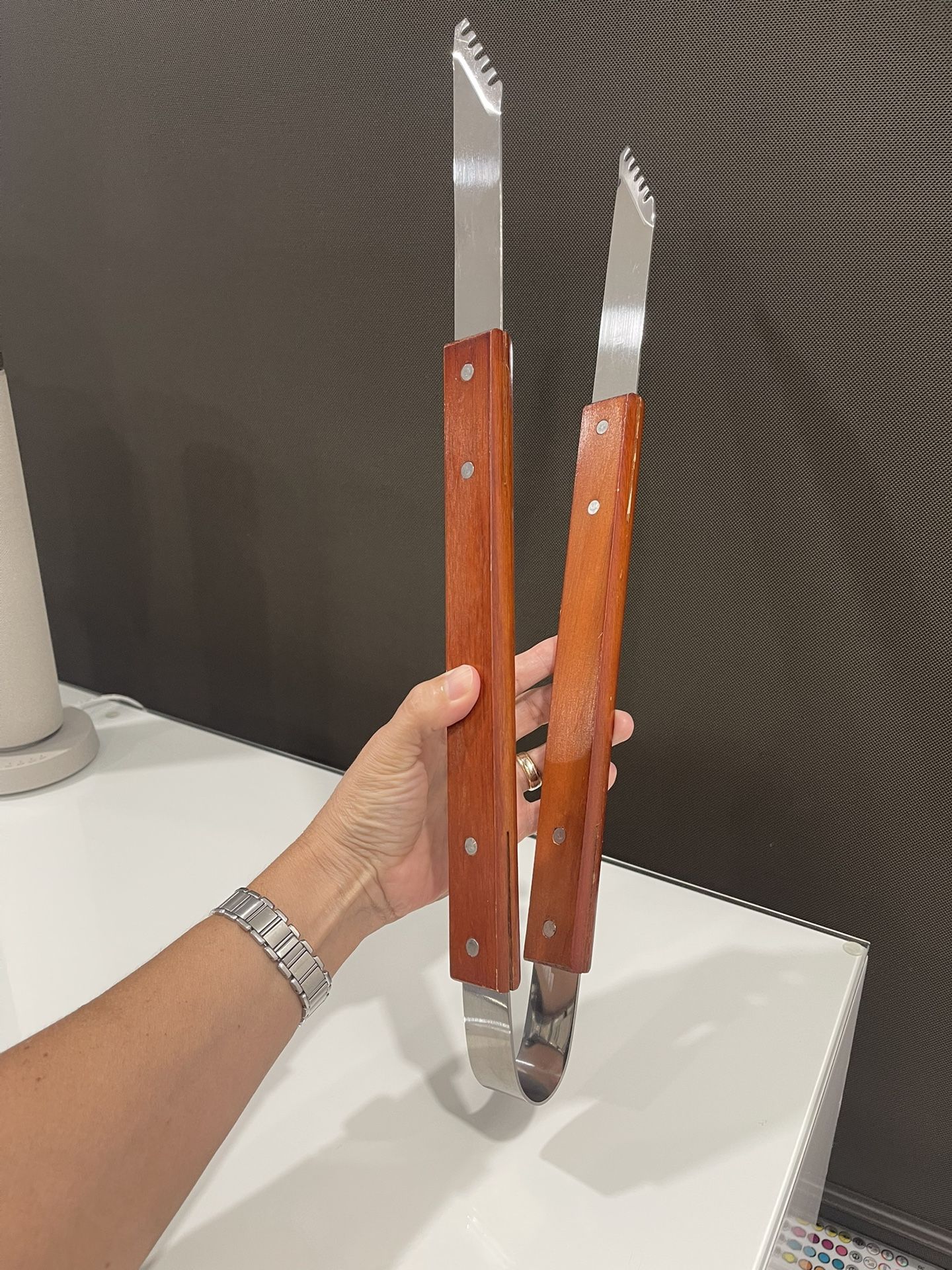 New Grill Tongs Bbq Tongs 18”