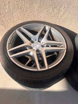 Mercedes-Benz AMG 5-Spoke Wheels with Tires