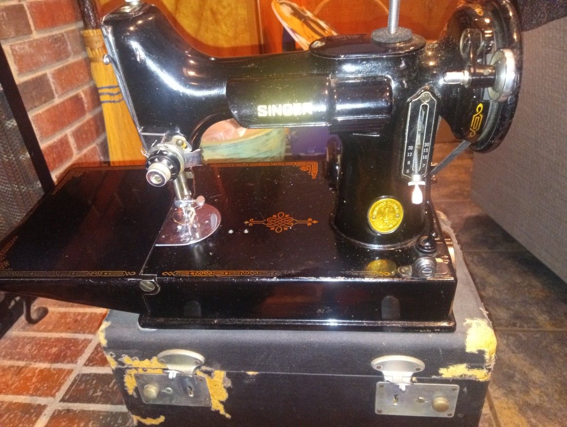 Old Singer Sewing Machine