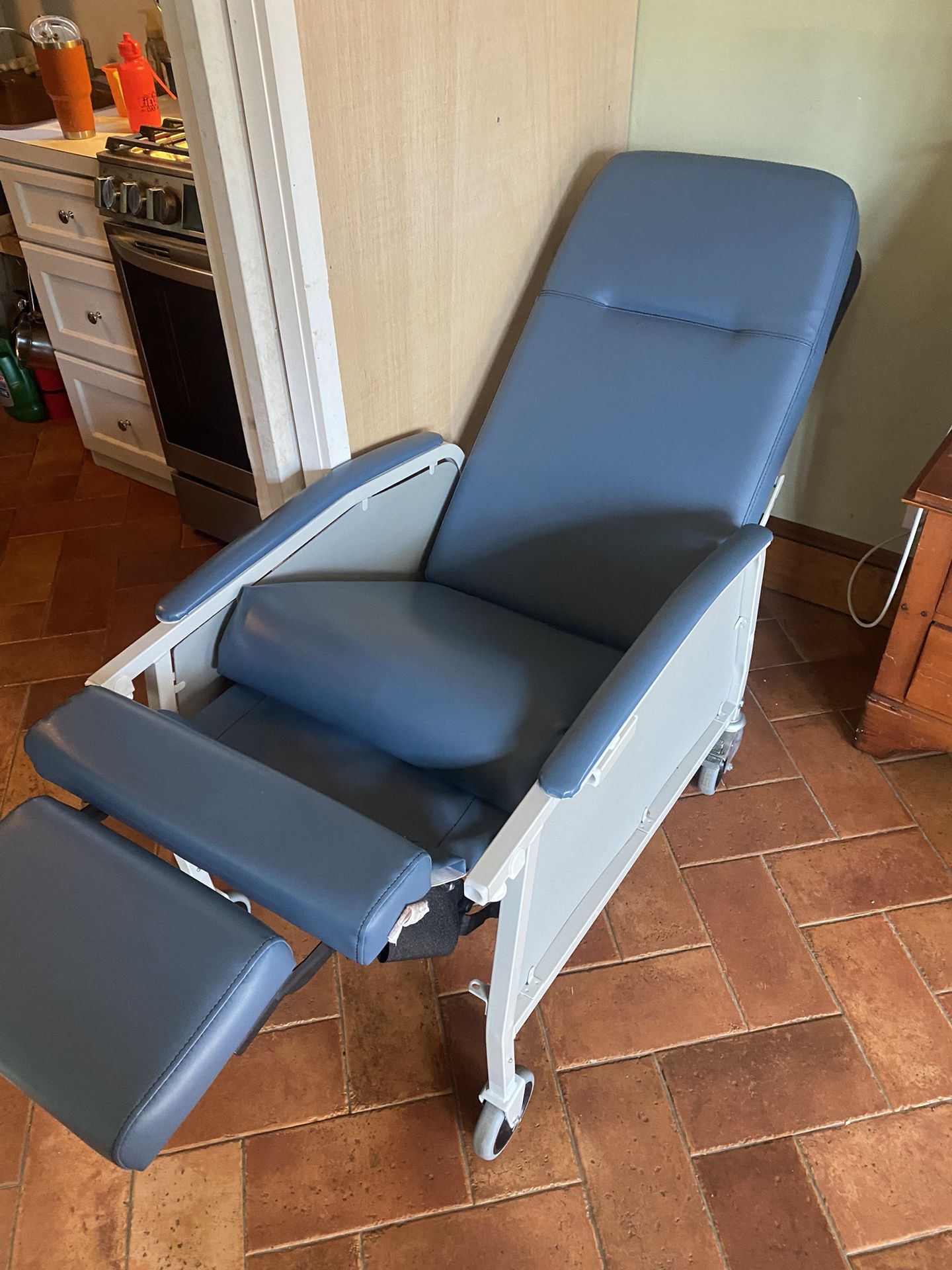 Hospital Recliner