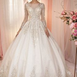 Bride wedding dress