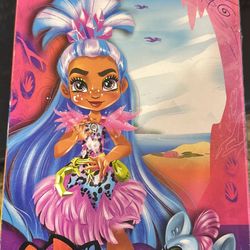 167 - Cave Club Tella And Hunch Doll