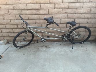 Motiv Duo Tandem Bicycle