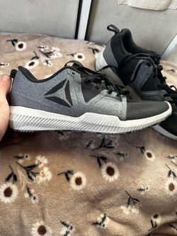 Men’s Reebok Hydrorush TR Training Shoes - Size 9.5 (Black/Grey)