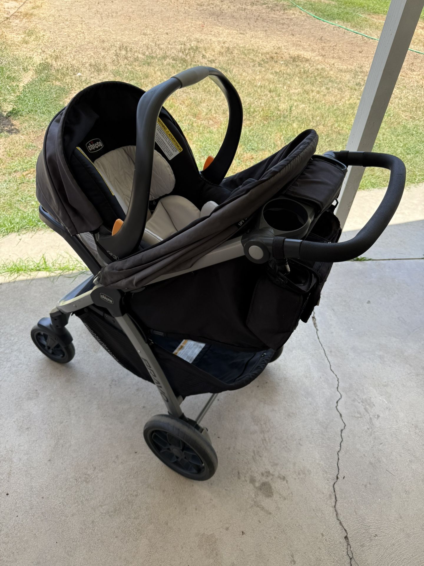 Chicco stroller / Car seat / Car Seat Attachment