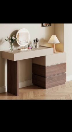 Makeup Vanity