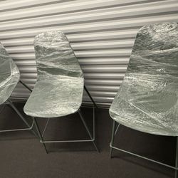 Poly & Bark Isla Counter Stool (Set of 3) - 25" Seat Height - Pistachio Green