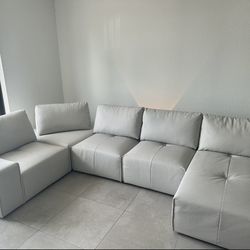 Rooms to Go Davis Park Modular sectional