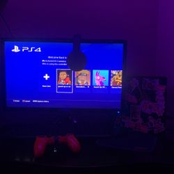 Ps4 with everything in the picture 