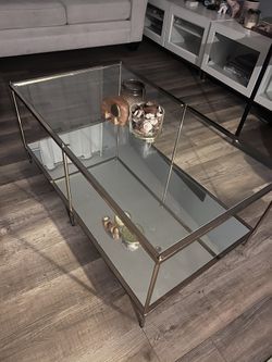 Peregrine Coffee & End Table