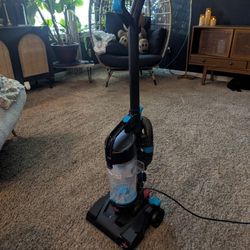 BISSELL Power Force Compact Bagless Vacuum