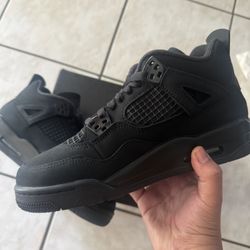 Jordan 4 Black Cats 