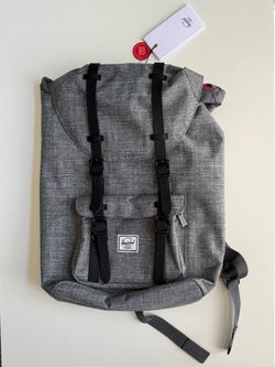 HERSCHEL LITTLE AMERICA MID BACKPACK - Never used