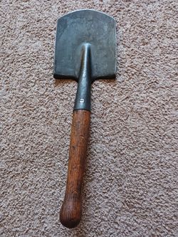 Romanian Shovel WW2